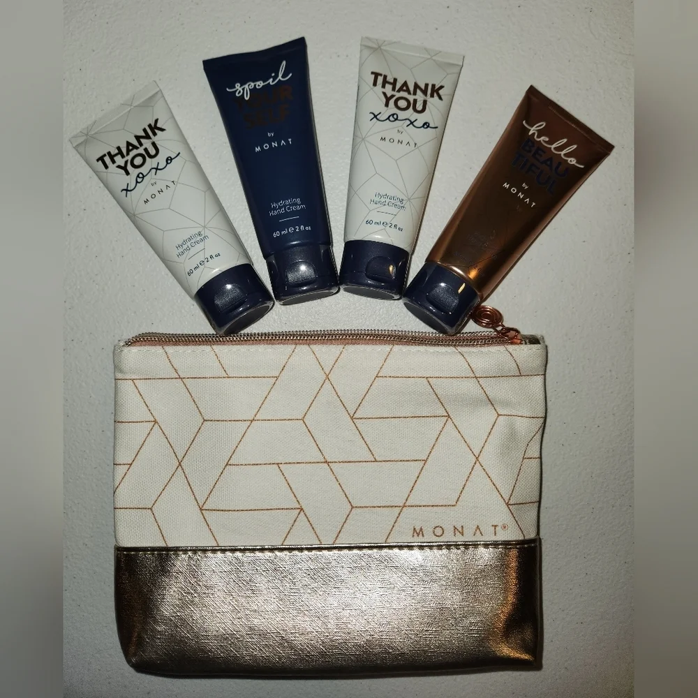 Monat Limited Edition Happy Hands Collection With Rose Gold Cosmetic Bag